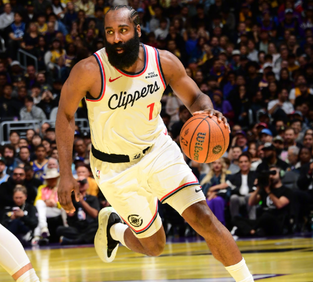 开云体育官方网页-小卡缺阵科林斯空砍23分，哈登24+5+6+6失误，公牛终结快船6连胜